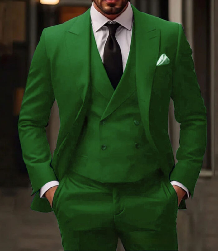 Green Plus-sized Foreign Trade Three-piece Groom Best Man Suit - Image 3