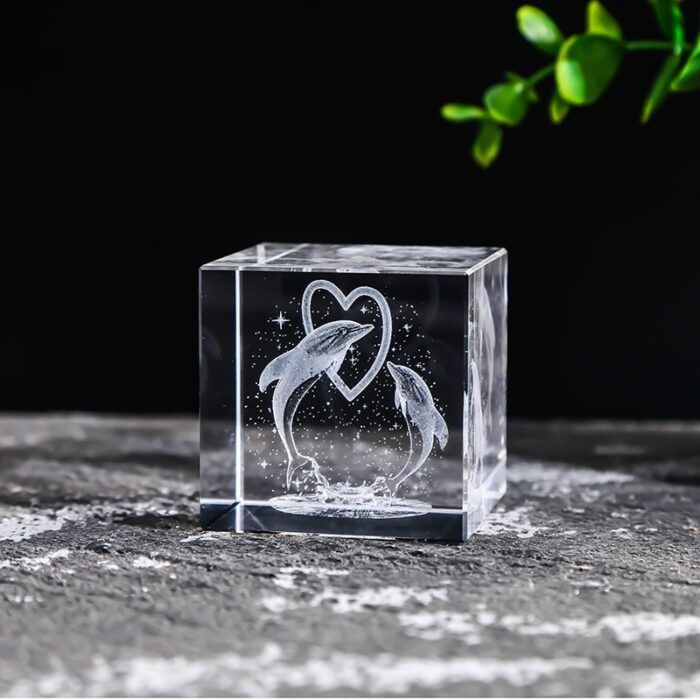 Desktop Creative Gift Ornament With White Crystal - Image 4